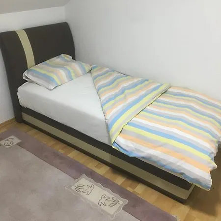 Adela B&B 비소코